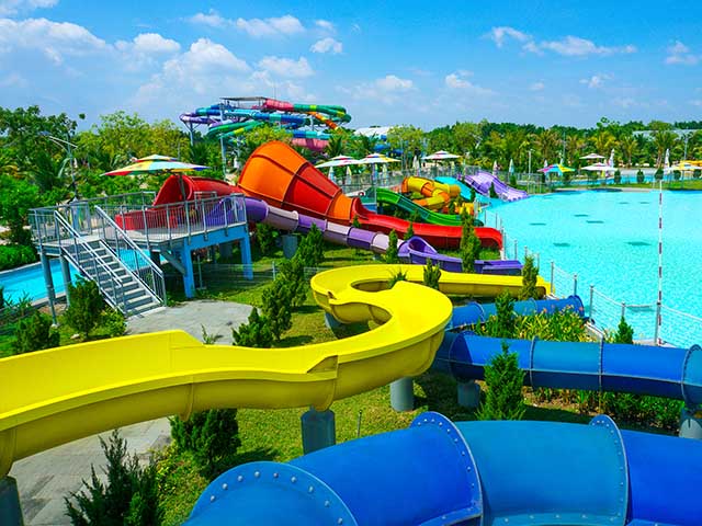 Amazing Bay Water Park in Ho Chi Minh City