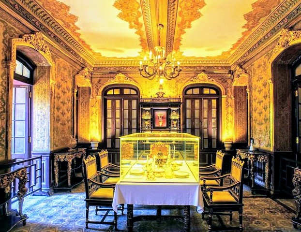 An Dinh Palace Hue