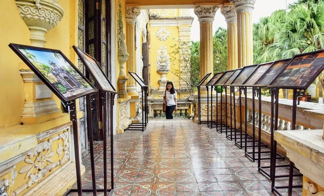 An Dinh Palace Hue