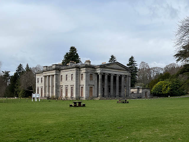 tourist attractions in Dundee Scotland