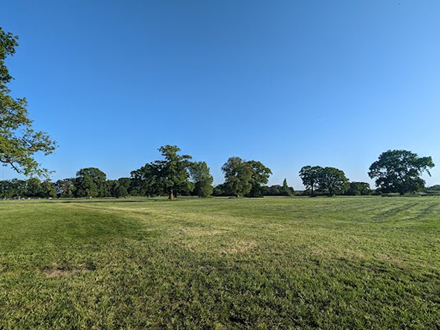 nice parks in Coventry