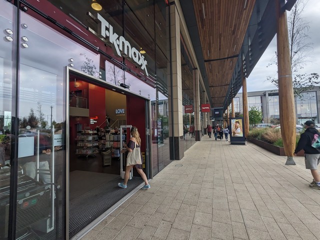 Leicester shopping malls