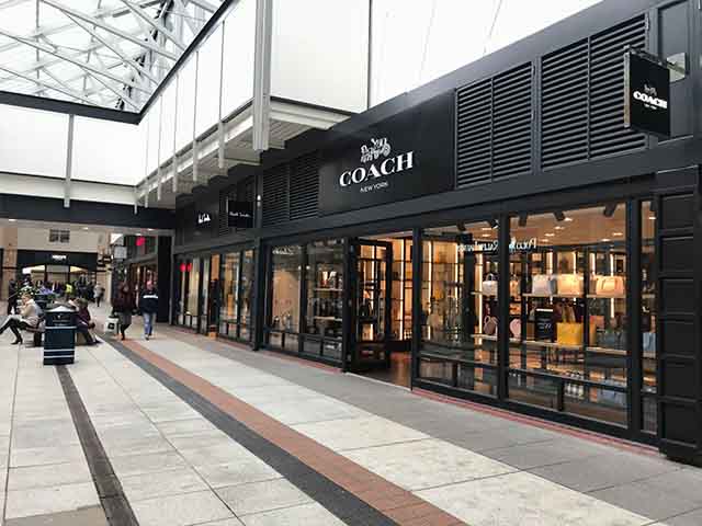 Gunwharf Quays Mall Portsmouth