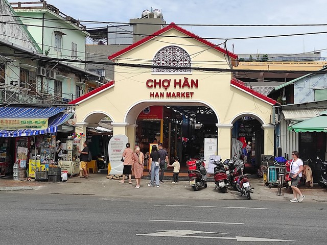 markets in Da Nang
