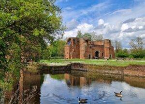 Kirby Muxloe Castle Leicester - best attractions in Leicester