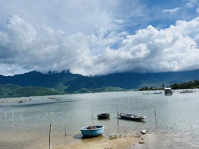Lap An Lagoon Da Nang