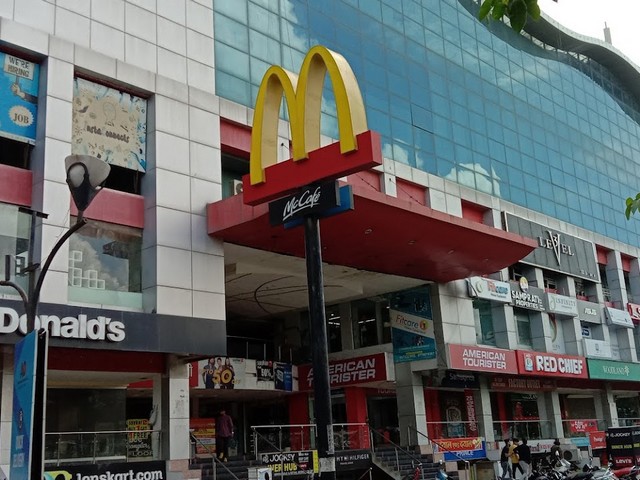 best shopping malls in Indore