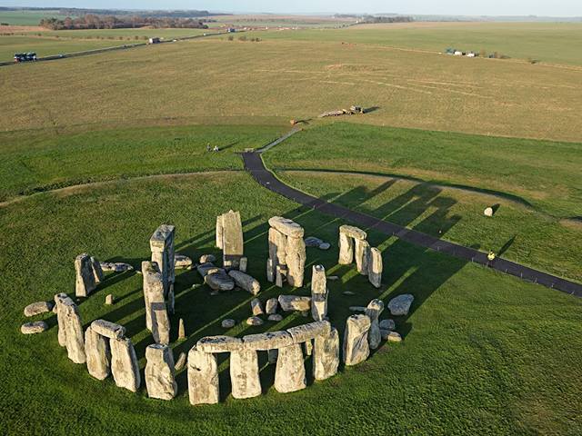 Stonehenge Statue Salisbury