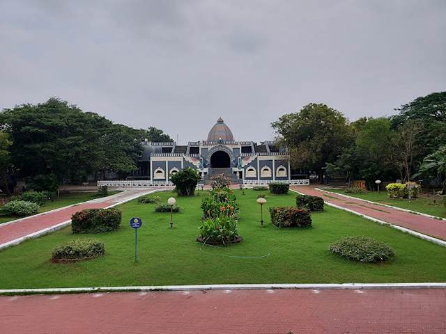 Chennai famous landmarks