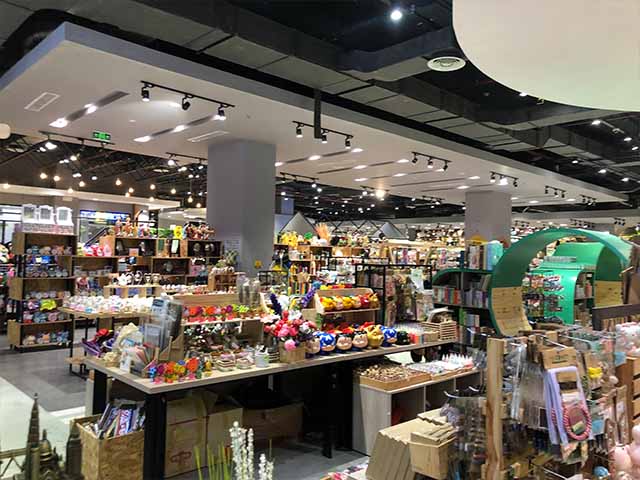 Van Hanh Mall in Ho Chi Minh City