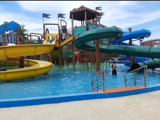 Wet O Wild Water Park Kolkata