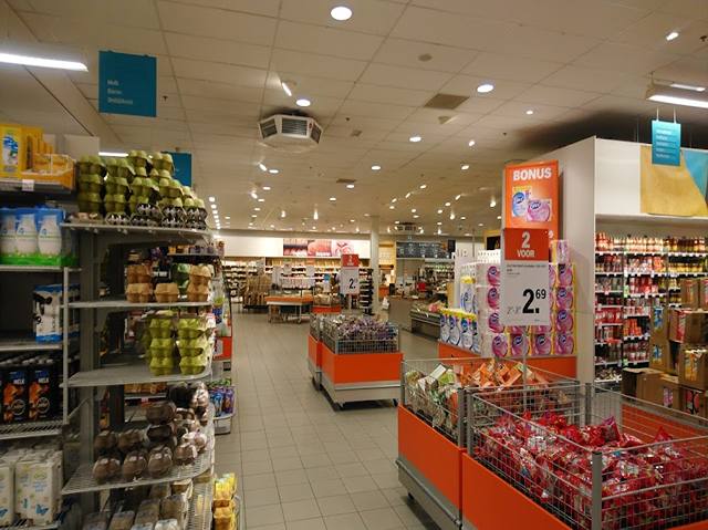 Winkelcentrum Woensel in Eindhoven