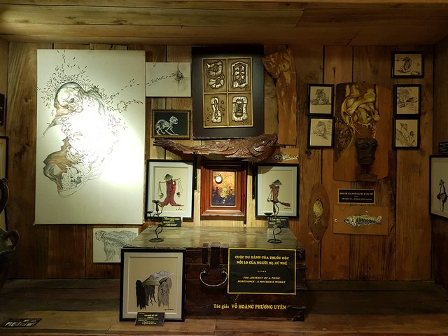 XQ Hand Embroidery Art Museum Hue
