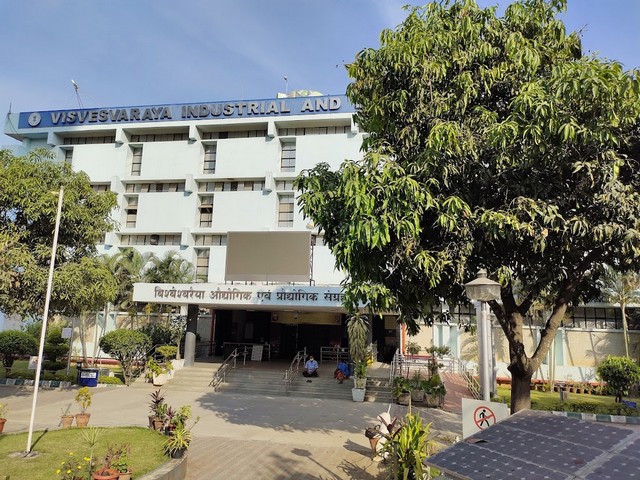 best attractions in Bengaluru for families - things to do with family in Bangalore
