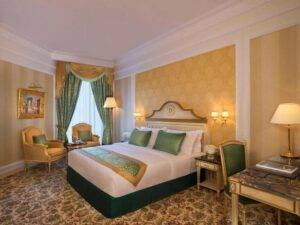 best hotels in Abu Dhabi