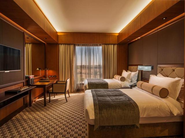 5 star hotels in Al Ain UAE