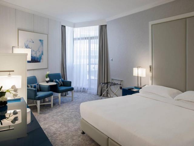 best beach hotel Abu Dhabi