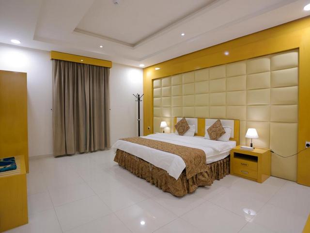 list of hotels in Riyadh
