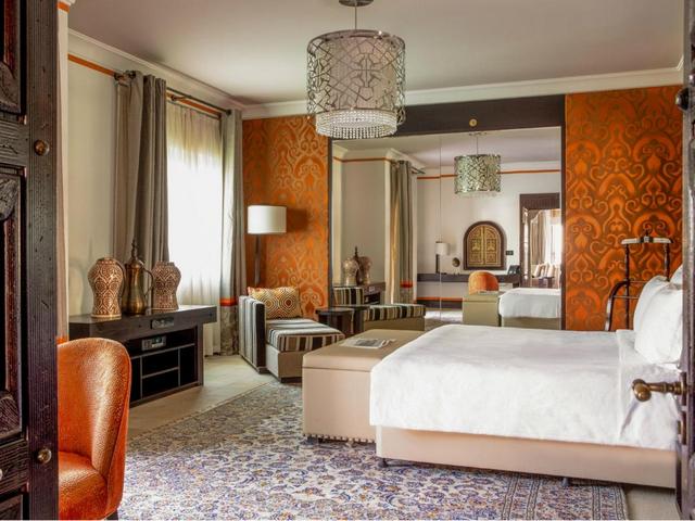 top resorts in Dubai - best hotels to stay in Dubai
