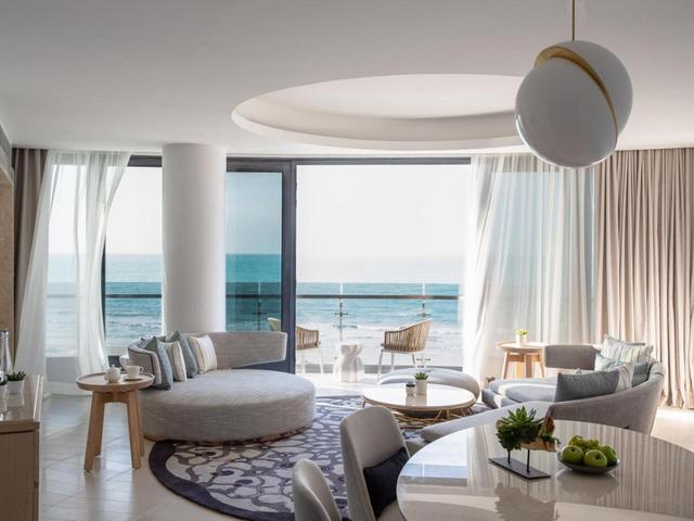 best place to stay in Abu Dhabi
