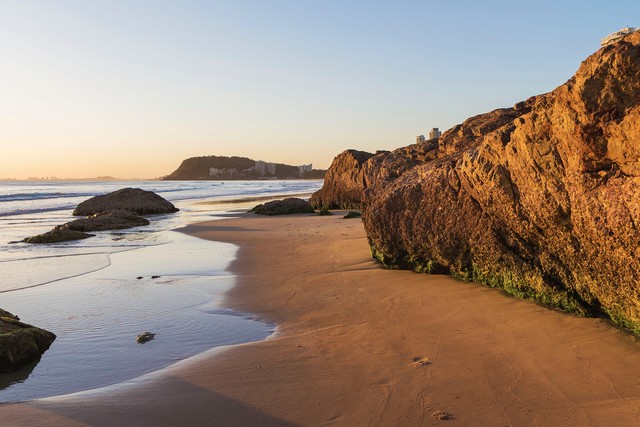 beaches in Gold Coast Australia