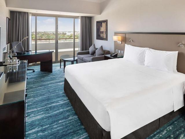 best hotels in Al Ain for families