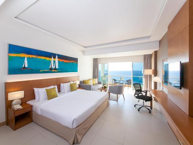 beach hotels in Ajman
