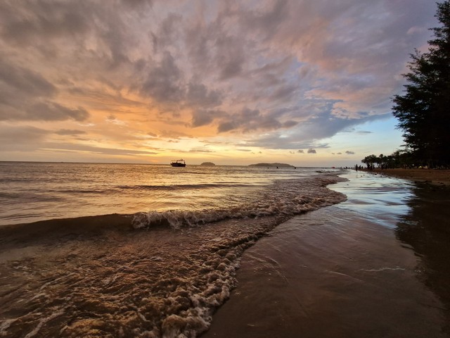 best beaches in Kota Kinabalu