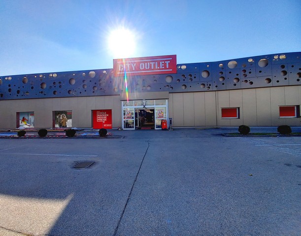 outlets in Linz