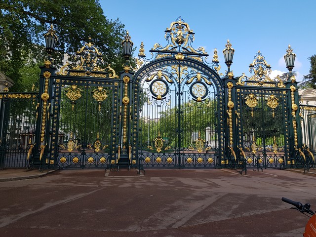 famous landmarks in Lyon France