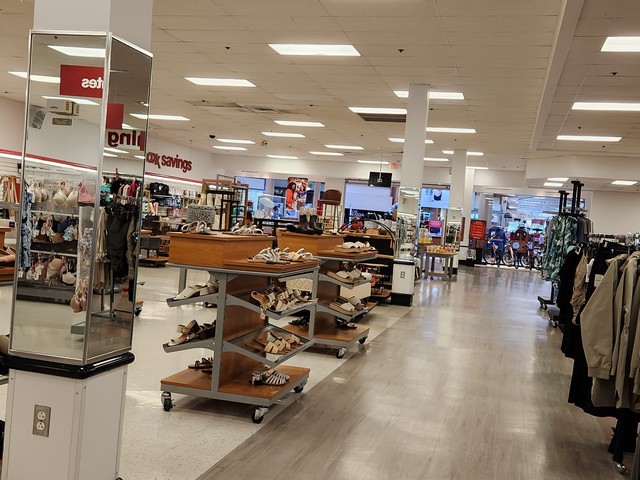 Washington shopping centers